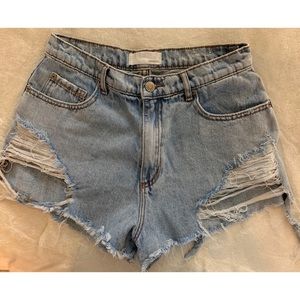 Ripped denim shorts
